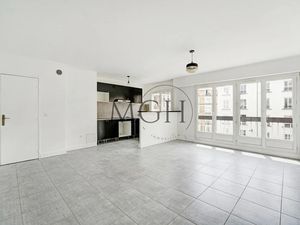 Vente appartement 2 pièces 45.9 m² à Paris 18ème (75018)  524 700 €