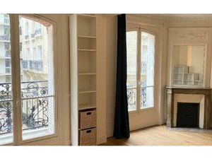 Location appartement  m² T-1 à Paris 12  1 600 €