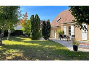 Maison Mennecy m² T-6 à vendre  589 000 €