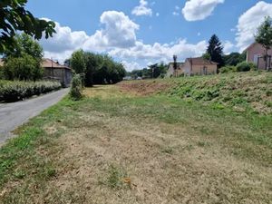 Vente terrain 540 m² à Mazères-sur-Salat (31260)  15 000 €