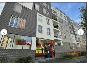 Location appartement 1 pièce 32 m² à Pontoise (95000)