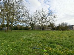 Vente terrain 799 m² à Brissac-Quincé (49320)  73 000 €