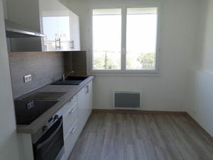 Location appartement 2 pièces 41 m² à Toulon (83200)