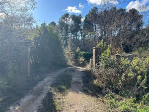 Vente terrain 1500 m² à Sainte-Cécile-d'Andorge (30110)  69 000 €