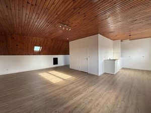 EPERLECQUES - APPARTEMENT AVEC JARDIN