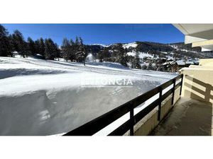 PIED DE PISTE - APPARTEMENT 6 COUCHAGES 40 M2 AVEC BALCON ET CASIER