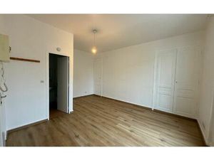 Location appartement  m² T-1 à Tours  400 €
