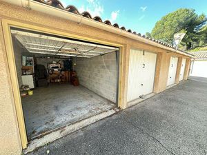 Garage / box 18 m2 MARTIGUES