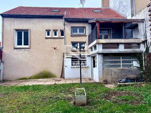 MAISON 5 CHAMBRES ET JARDIN