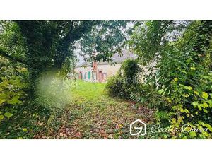 Corps de ferme de 85 m² à Villeneuve-L'archeveque