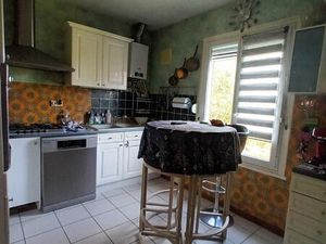 Cambron : Pavillon plain pied 110m²  5 Chb  jardin d'agrément.