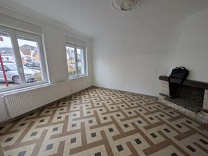 Maison de ville 3 chambres + bureau à LUMBRES avec cour et hangar