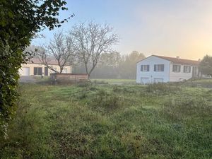 Vente terrain 459 m² à Saint-laurent-de-la-pree (17450)  120 000 €