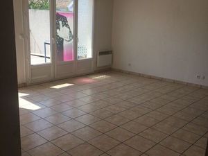 Boissy sous saint yon studio a louer