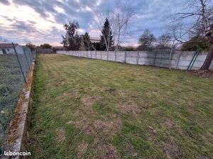 Terrain constructible 700 m2