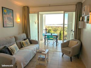 2 pièces dispo de décembre à avril eau et électricité compris