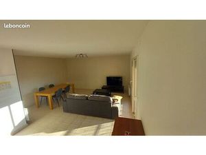 Appart meublé T3 – LUMINEUX