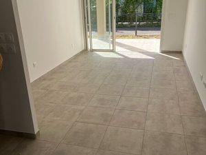 F2 neuf dans jolie résidence