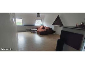 Duplex avec parking et garage moto Lecelles