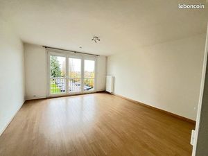 Studio 1 pièce 30 m²