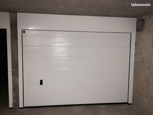 BOX de 15 m2 environ à Bussy Saint Georges