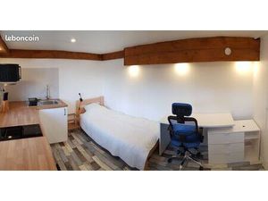 Studio indépendant meublé et équipé – pour étudiant(e) – chez l’habitant – en parfait état