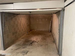 Garage box fermé Chantepie 14m2