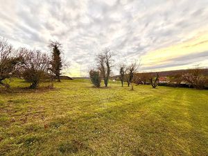 Vente terrain 1804 m² à Bouilly (10320)  109 000 €