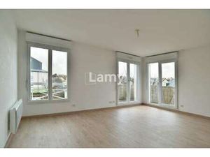 Vente Appartement 2 pièces à Pleurtuit (35730) : à vendre 2 pièces / 41m² Pleurtuit