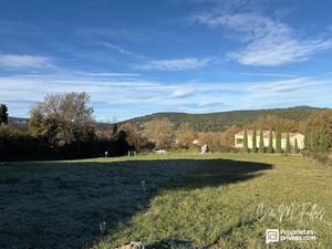 Vente terrain 1021 m² à Entrechaux (84340)  125 000 €
