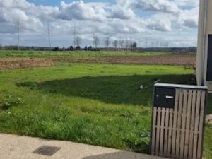 Vente terrain à batir 559 m² à Saint-Martin-Longueau (60700)  116 000 €