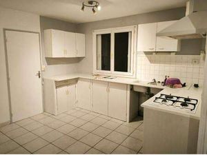 Location Maison à Pineuilh (33220) : à louer / 65m² Pineuilh