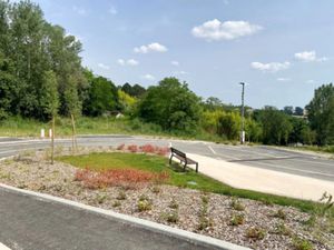 Vente terrain 1354 m² à Clermont-le-Fort (31810)  149 900 €