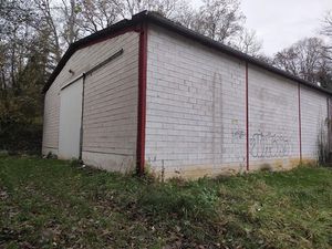 Vente locaux professionnels 220 m² à Jonchery-sur-Vesle (51140)  130 000 €