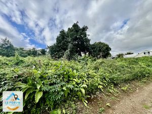 Vente terrain 600 m² à La riviere (97421)  218 000 €