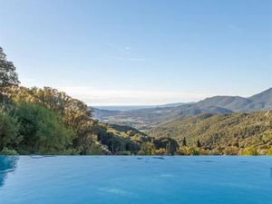 Propriété de charme au coeur du maquis corse avec vue panoramique