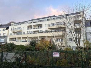 Vente Bureaux et commerces à Quimper Penanguer - Kervilien - Penhars (29000) : à vendre / 