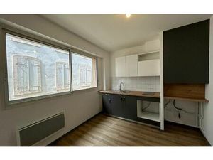 Location appartement  m² T-2 à Aire-sur-l'Adour  434 €