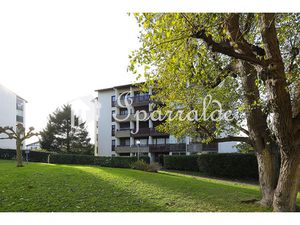 Hendaye: Grand T2 lumineux de 41 5 m2 Centre-ville  avec s