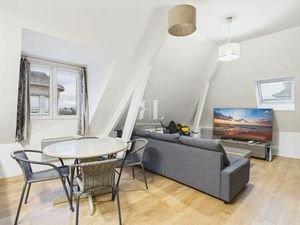 LORIENT - APPARTEMENT EN HYPERCENTRE