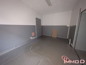 Local commercial centre ville