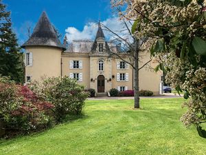 Chateau à vendre à Saint-Hilaire-Bonneval (87260) - Haute-Vienne