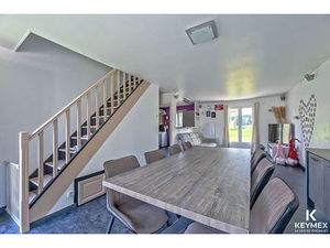 Maison familiale - Le Mesnil Aubry - 5 pièces - 100 m2