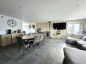 MAISON SEMI INDIVIDUELLE 108 m2 - 4 Chambres + Bureaux + Jar