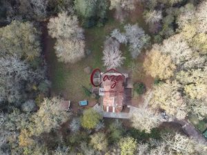 Maison traditionnelle SADIRAC sur parc arborée