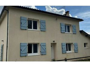 Location maison  m² T-5 à Sorbets  758 €