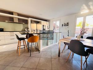 VILLA PLAIN PIED  4 PIECES AVEC PISCINE ET GARAGE A CANOHE