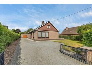 Statige villa op ruim perceel te Sint-Martens-Leerne (Deinze)