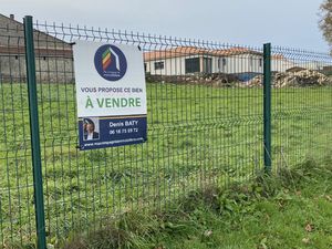 A vendre beau Terrain Mortagne sur sèvre (Secteur d'èvrunes)
