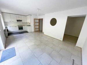 Studio avec terrasse et jardin